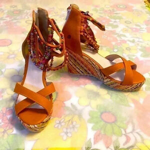 Sandals 👡 Platform  with multicolored beads decor Never Worn